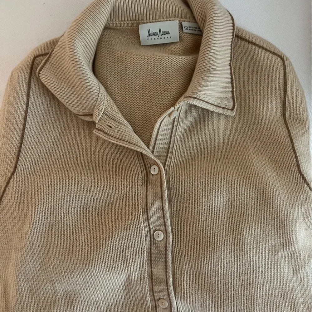 Neiman Marcus Tan and Cream Cardigan Sweater - Picture 4 of 5